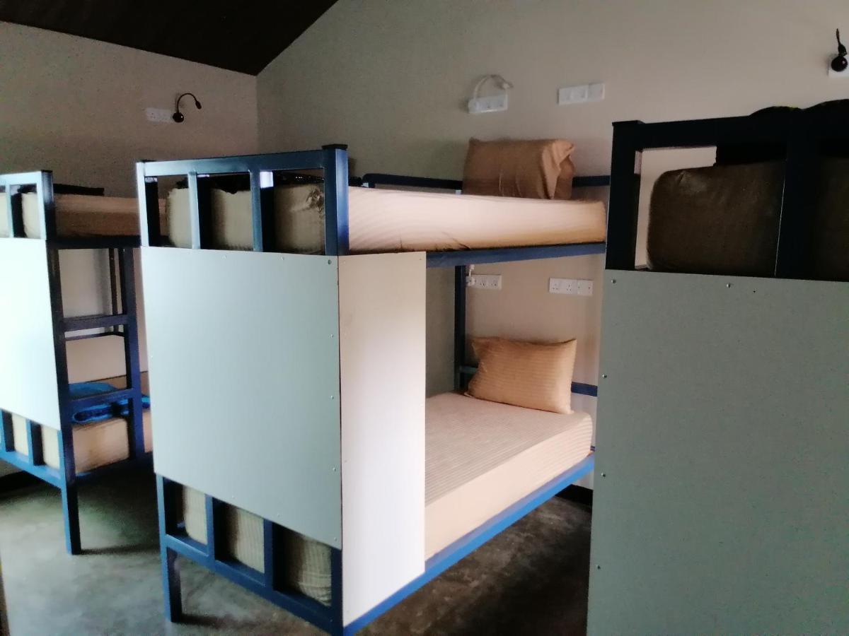 Pub Ceylon Hostel Ella Ngoại thất bức ảnh