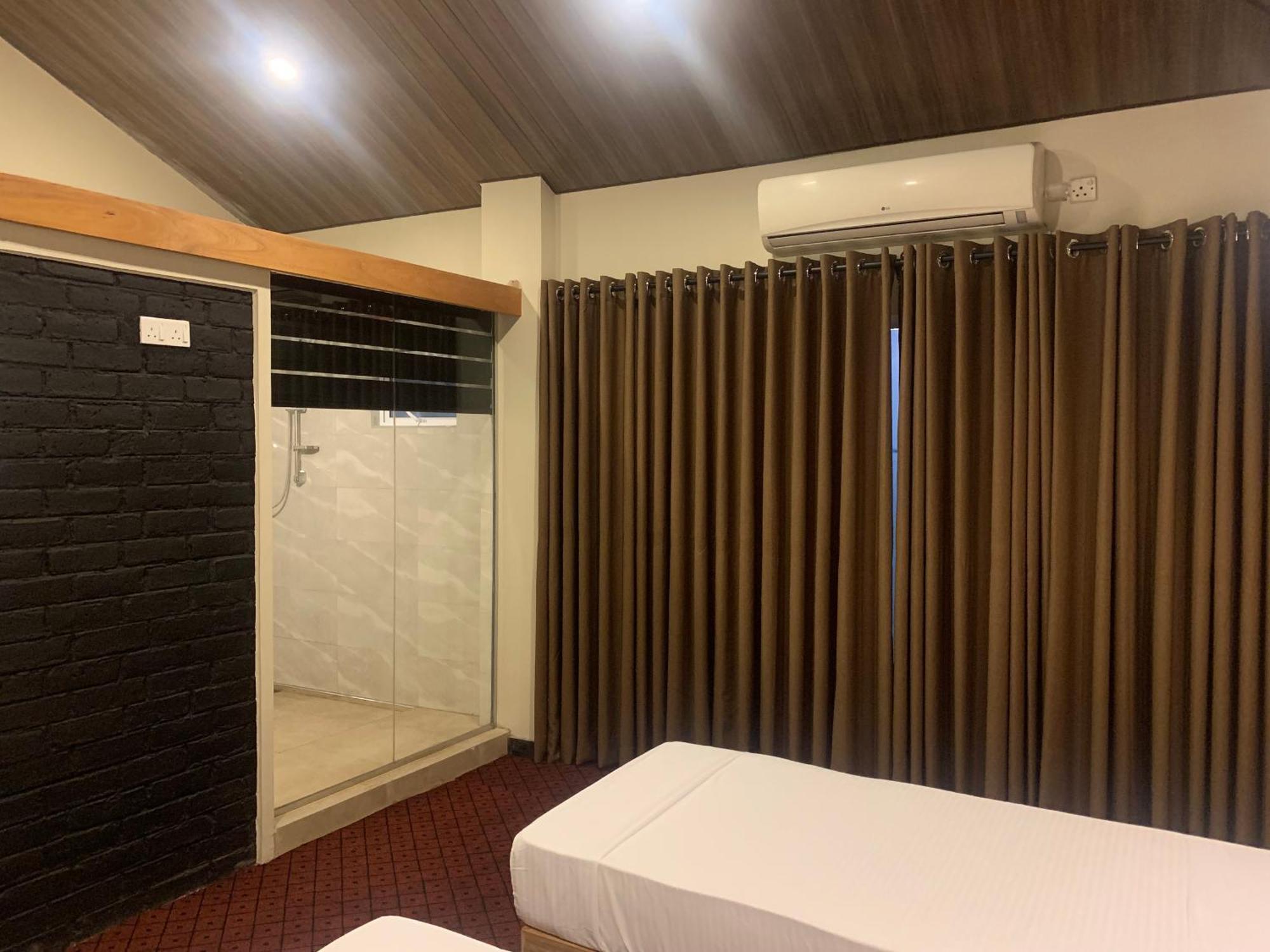 Pub Ceylon Hostel Ella Ngoại thất bức ảnh