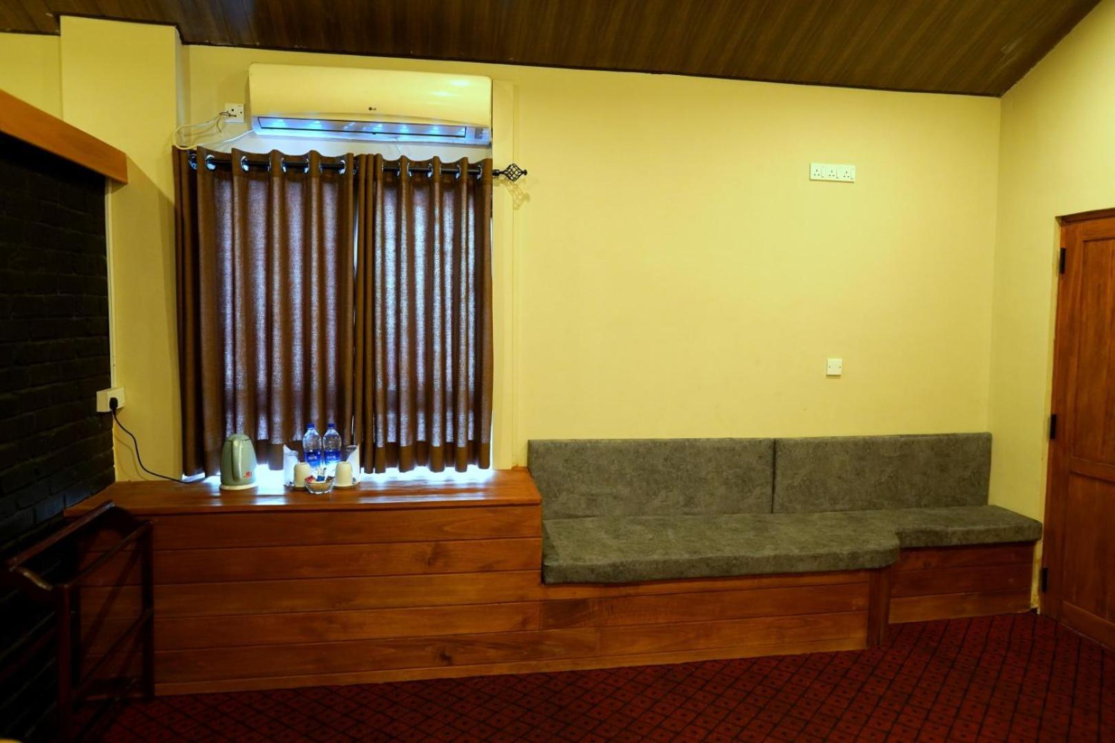 Pub Ceylon Hostel Ella Ngoại thất bức ảnh