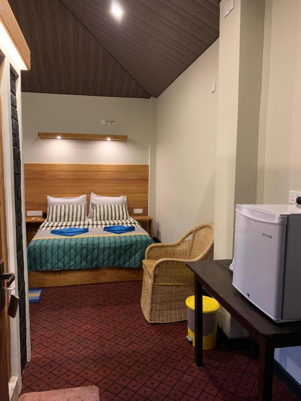 Pub Ceylon Hostel Ella Ngoại thất bức ảnh